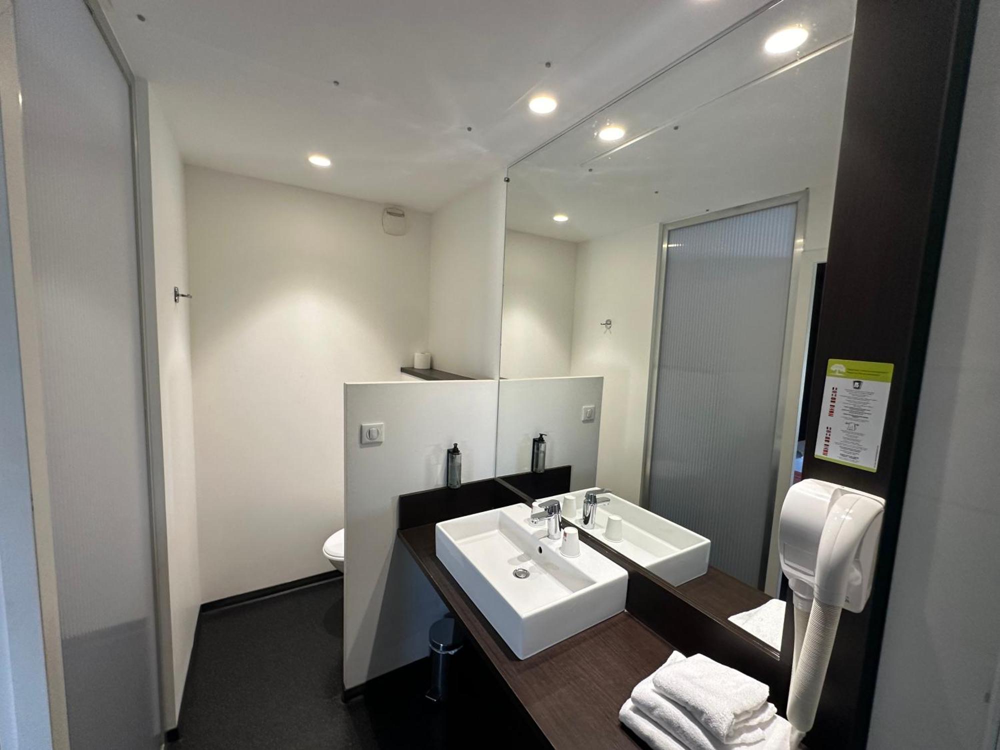 Hotel Gardenia Bordeaux Est 3*